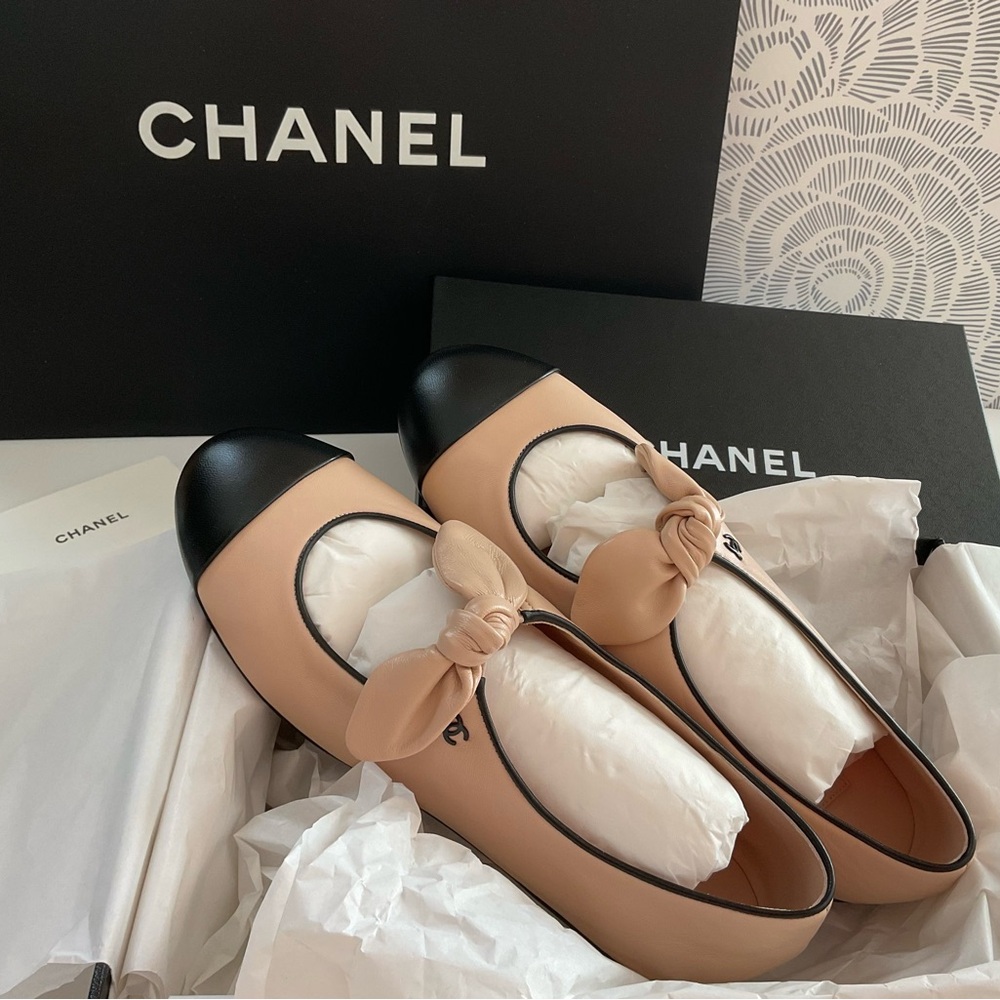 New CHANEL 25C  Lambskin Maryjane Bow Ballet Shoes - Picture 2 of 13